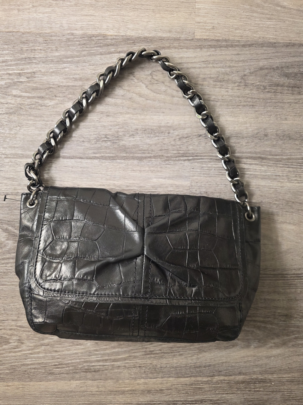 Black crocodile-embossed leather shoulder bag Banana Republic with silver chain